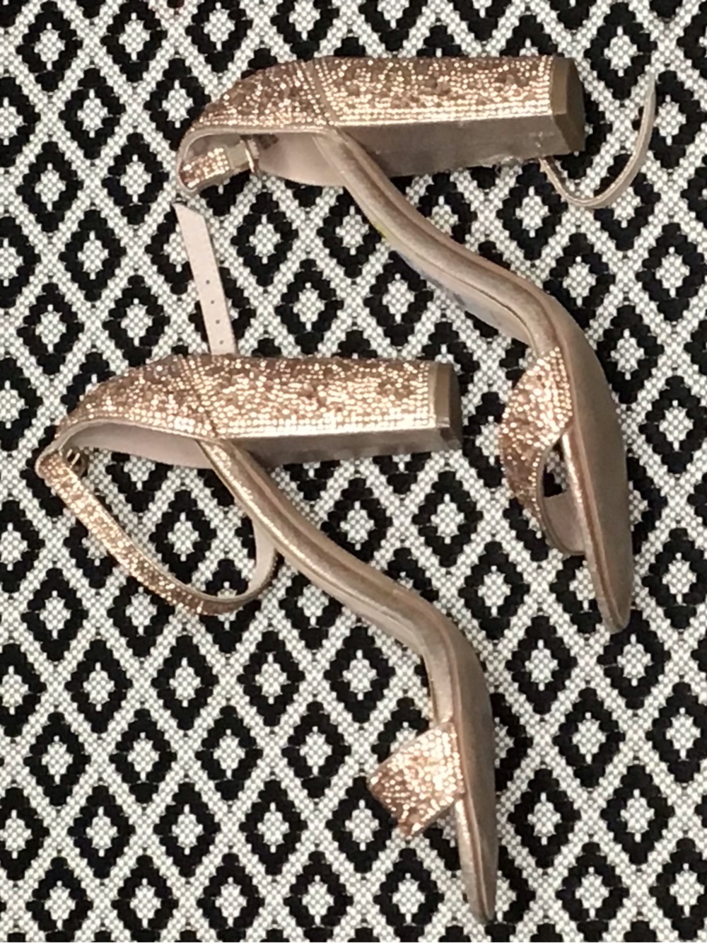 Sparkle Block Heel Sandals in Gold Size 7